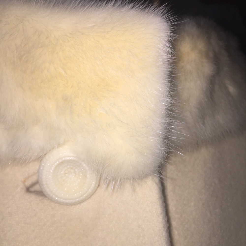 fur coat - Picture 6 of 6